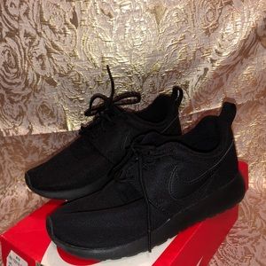 Nike Roshe One